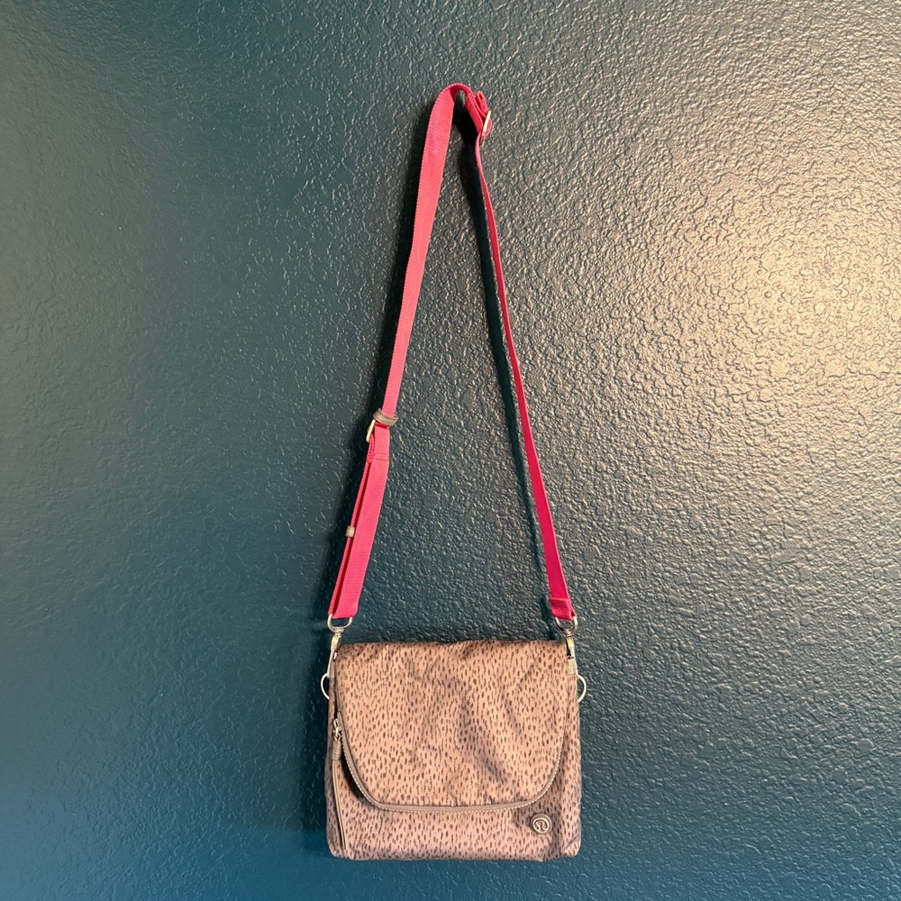 Lululemon cross body bag